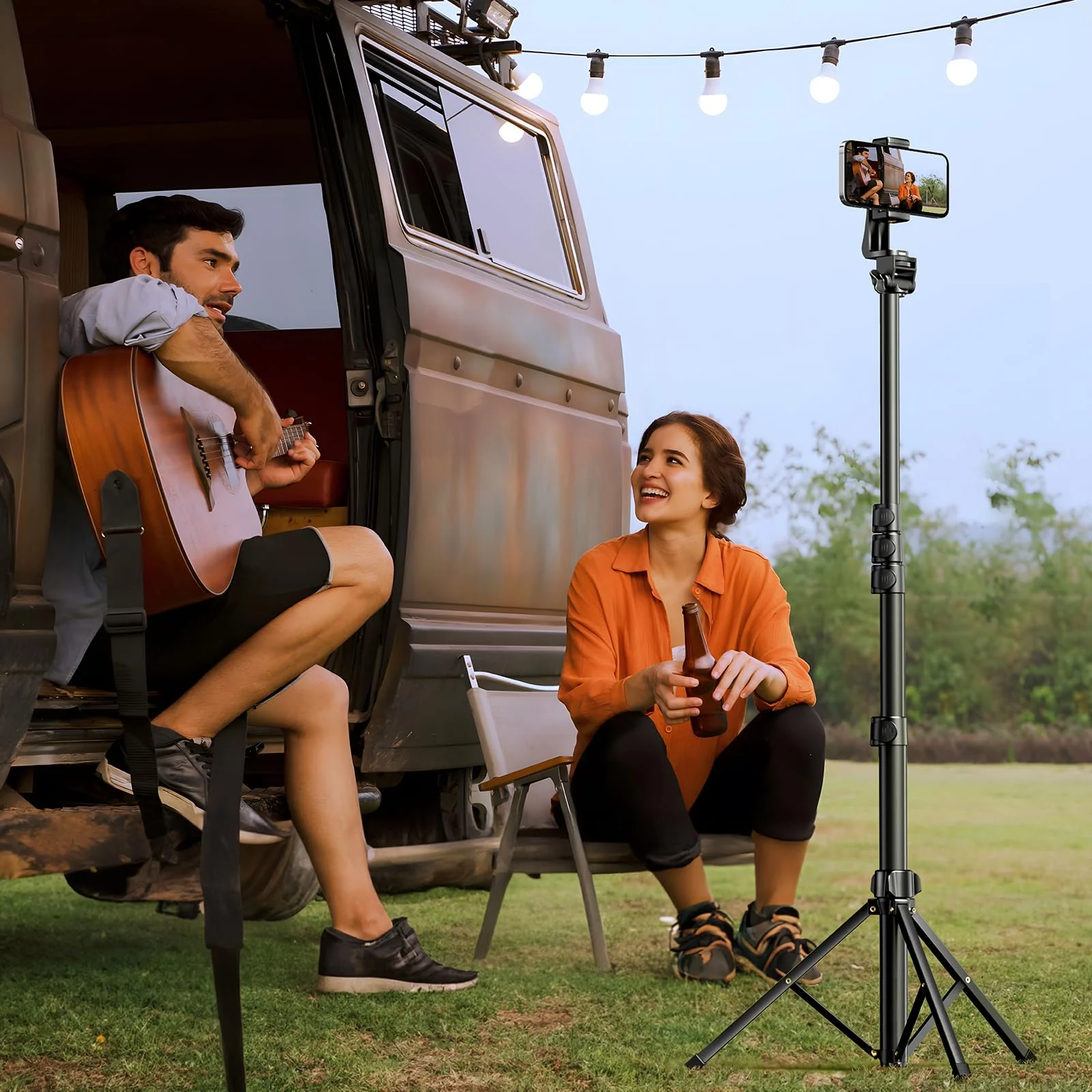 UGREEN 70 inch Aluminum Phone Tripod with Bluetooth Remote - Image 8
